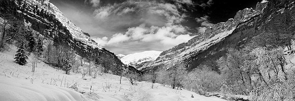 Alone in the Winter Canyon with demons and angels